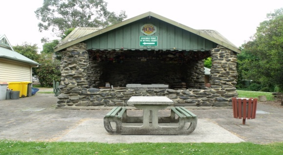 KORUMBURRA TOURIST PARK